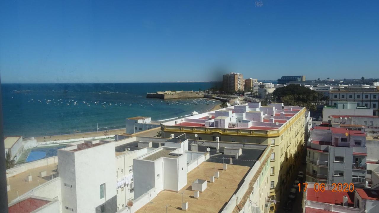 Apartamento Fenicia Con Aparcamiento Incluido Vistas Al Mar Cadiz Dış mekan fotoğraf