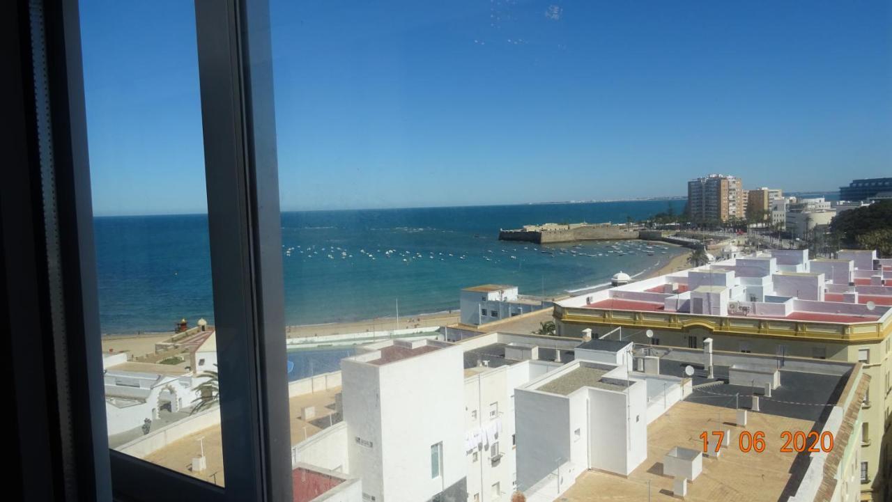 Apartamento Fenicia Con Aparcamiento Incluido Vistas Al Mar Cadiz Dış mekan fotoğraf