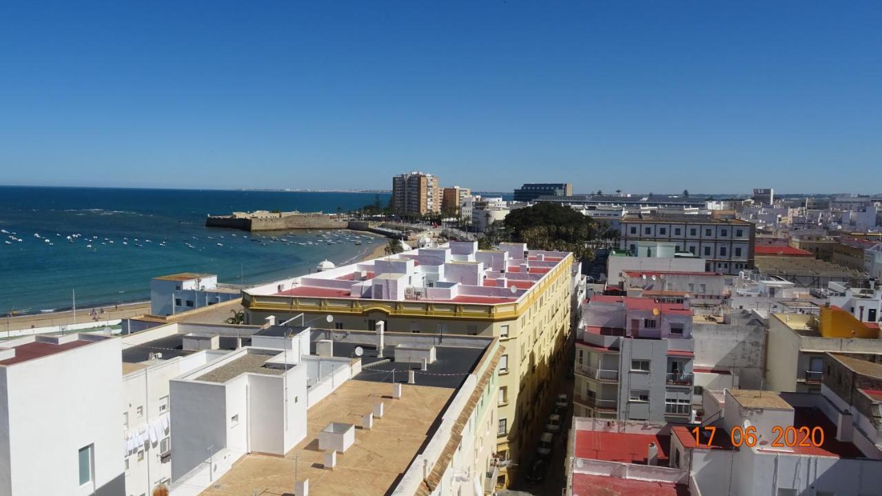Apartamento Fenicia Con Aparcamiento Incluido Vistas Al Mar Cadiz Dış mekan fotoğraf